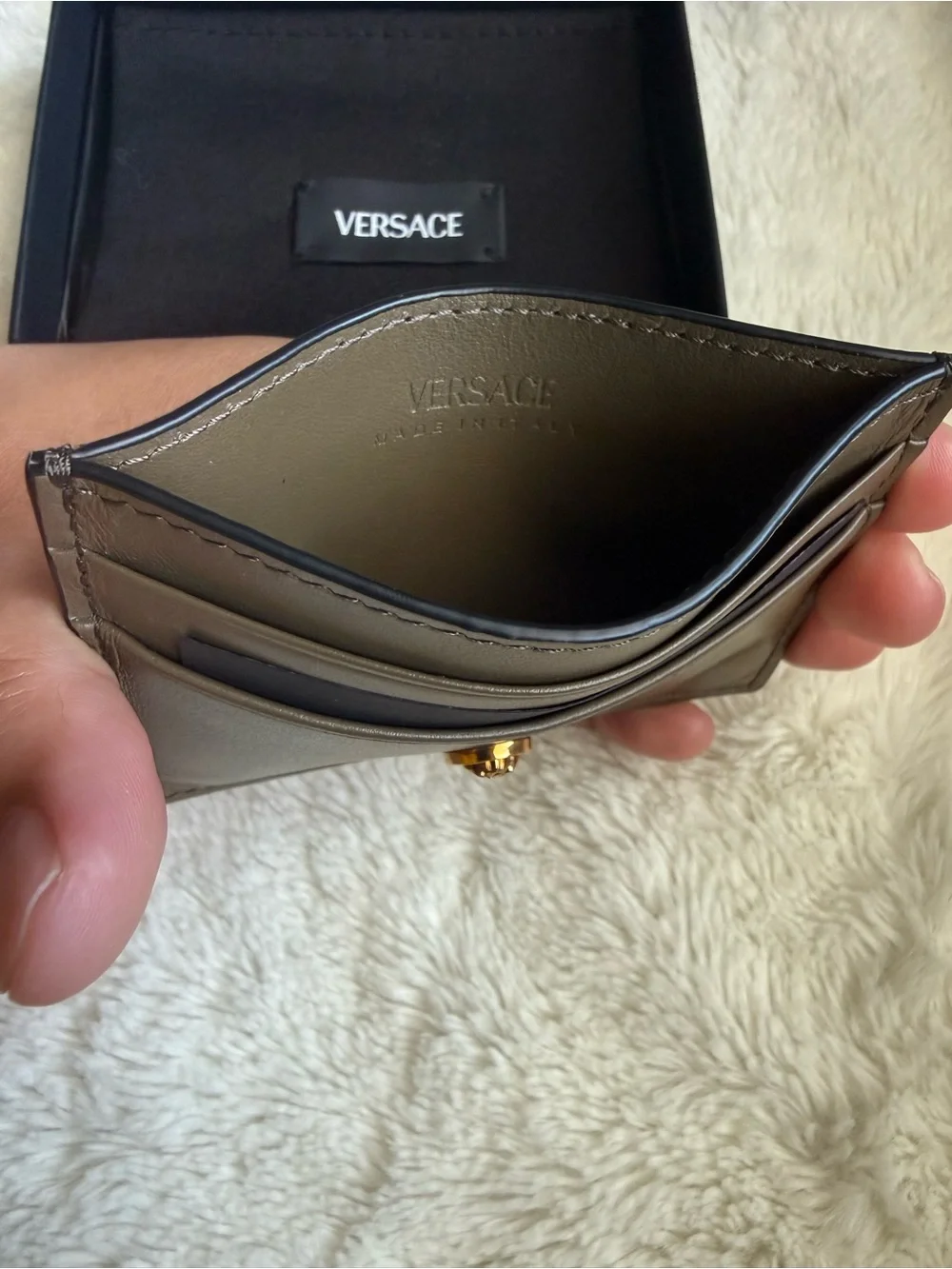 AUTHENTIC Versace Mini Medusa card holder (Full inclusion - box and dust bag)